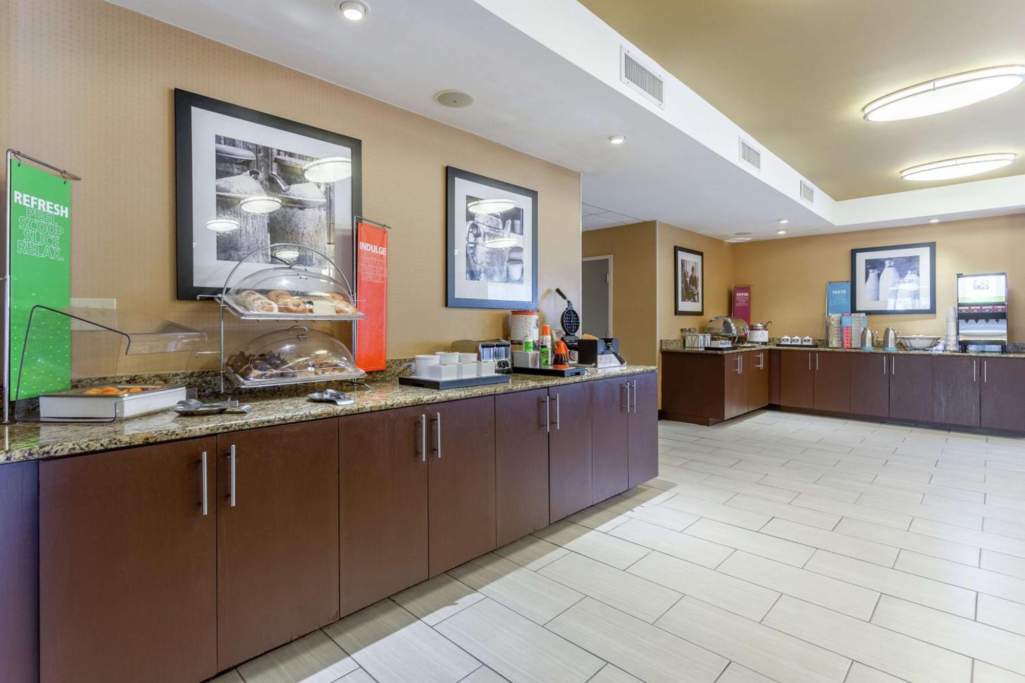 Hampton Inn Biloxi-Ocean Springs Eksteriør billede
