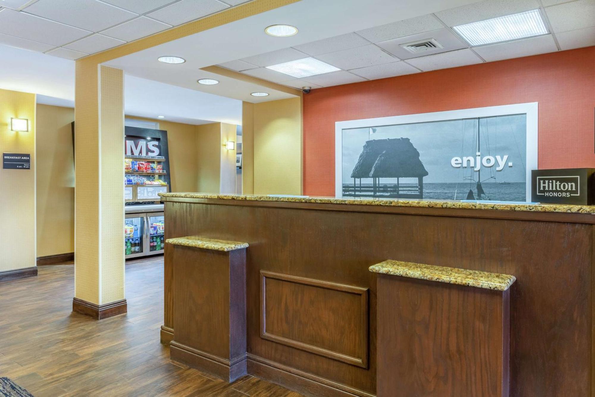 Hampton Inn Biloxi-Ocean Springs Eksteriør billede